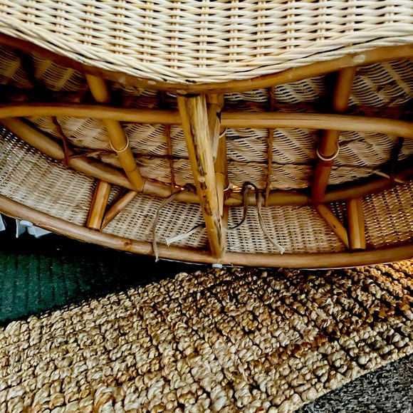 SOLD!!!!!!($150)🌟💖Super cute Dog/ Cat Bed 💜💜 - Picture 2 of 3